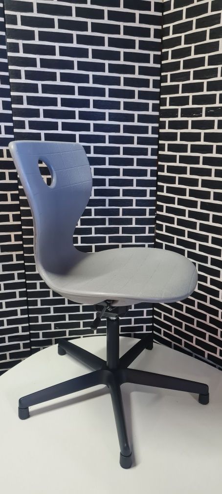 Krzesło obrotowe fotel biurowy