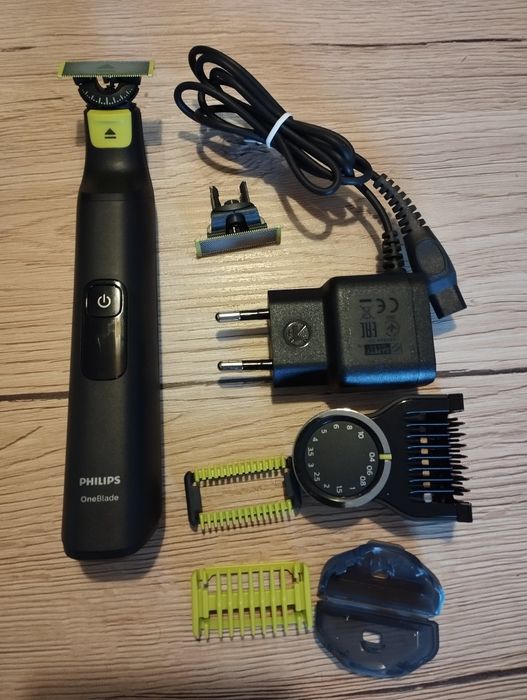 Maszynka golarka trymer Philips one blade 360 jak nowa