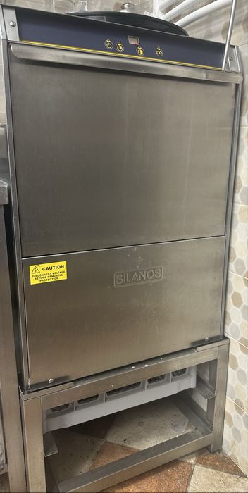 Zmywarka wyparzarka silanos gastronomiczna