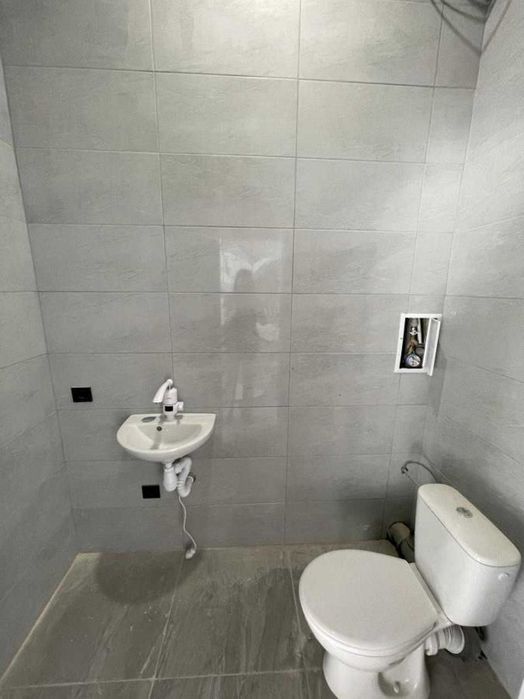 Оренда комерційного приміщення — 72 м², ТРЦ “Княгинин”