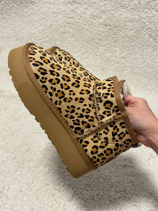 Уггі зимові жіночі з принтом