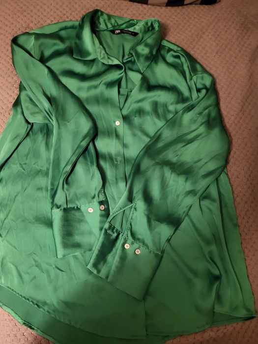 Zielona bluzka z Zary  satyna