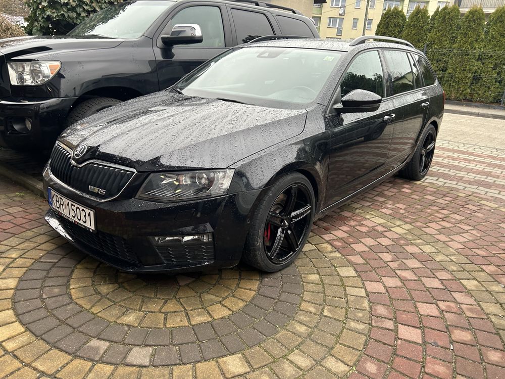 Skoda Octavia RS 2.0TDI DSG LED