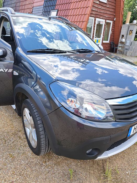 Sprzedam auto Dacia Sandero 2012