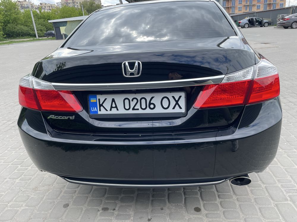 Honda accord 9 2015