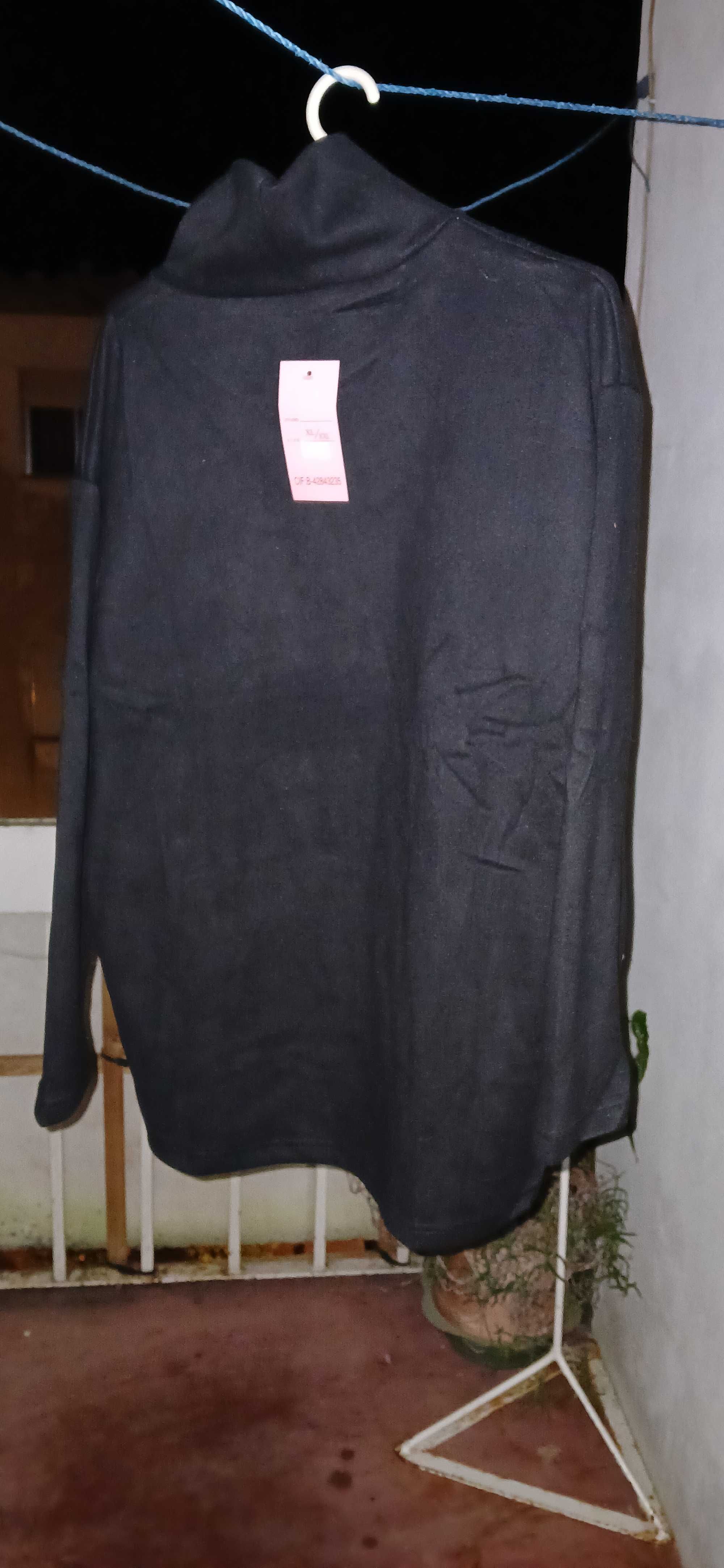 Camisola de gola alta de mulher