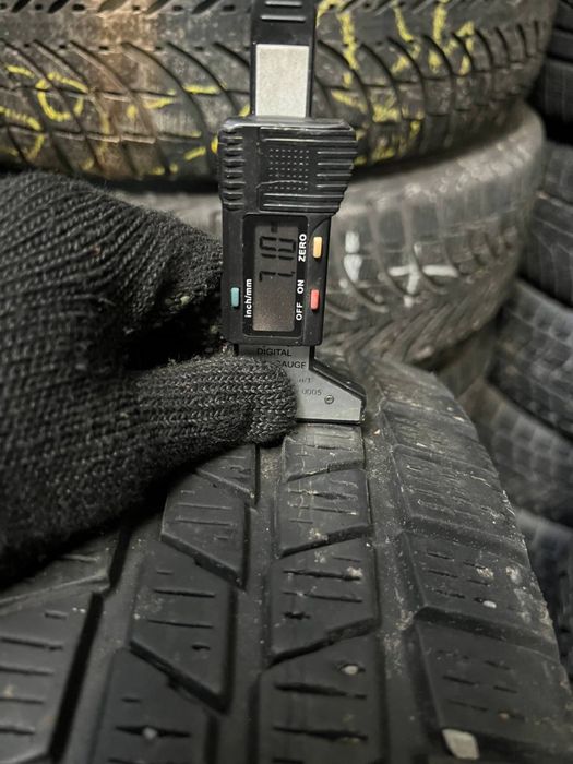 Pirelli 215/65/16 комплект зимних шин 7.1мм