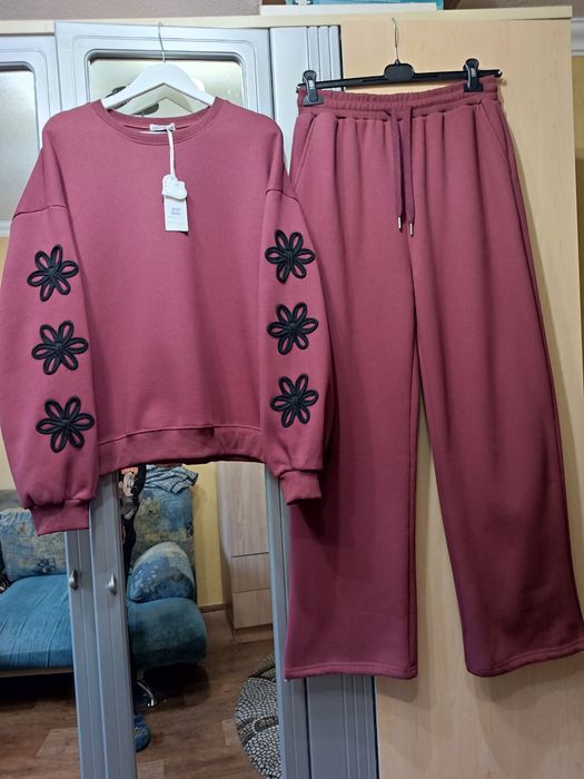 Новий теплий костюм 52-56