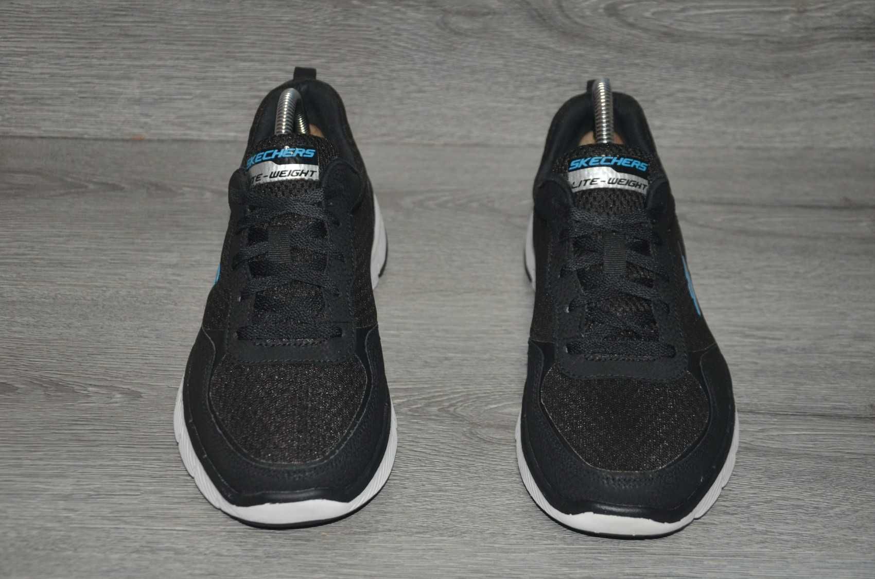 Продам кросівки ФІРМА Skechers