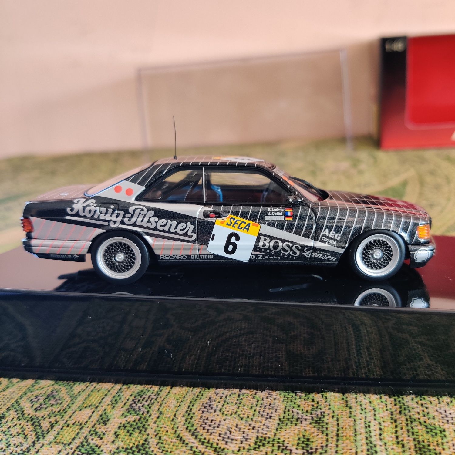 1:43 Mercedes-Benz 500 SEC C126 AMG SPA 1989 #6 – AutoArt