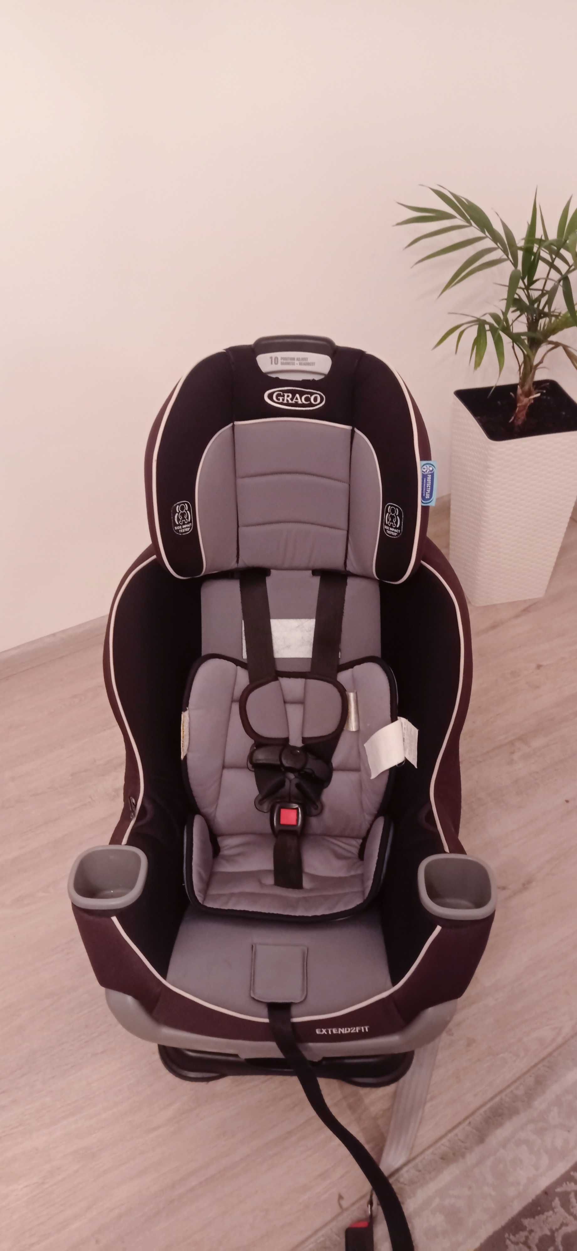 Автокрісла Graco Exstend 2FIT