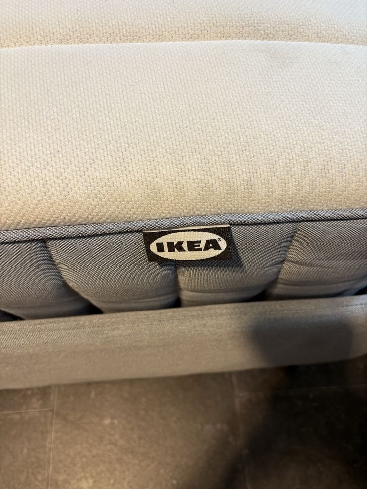 Łóżko + materac IKEA