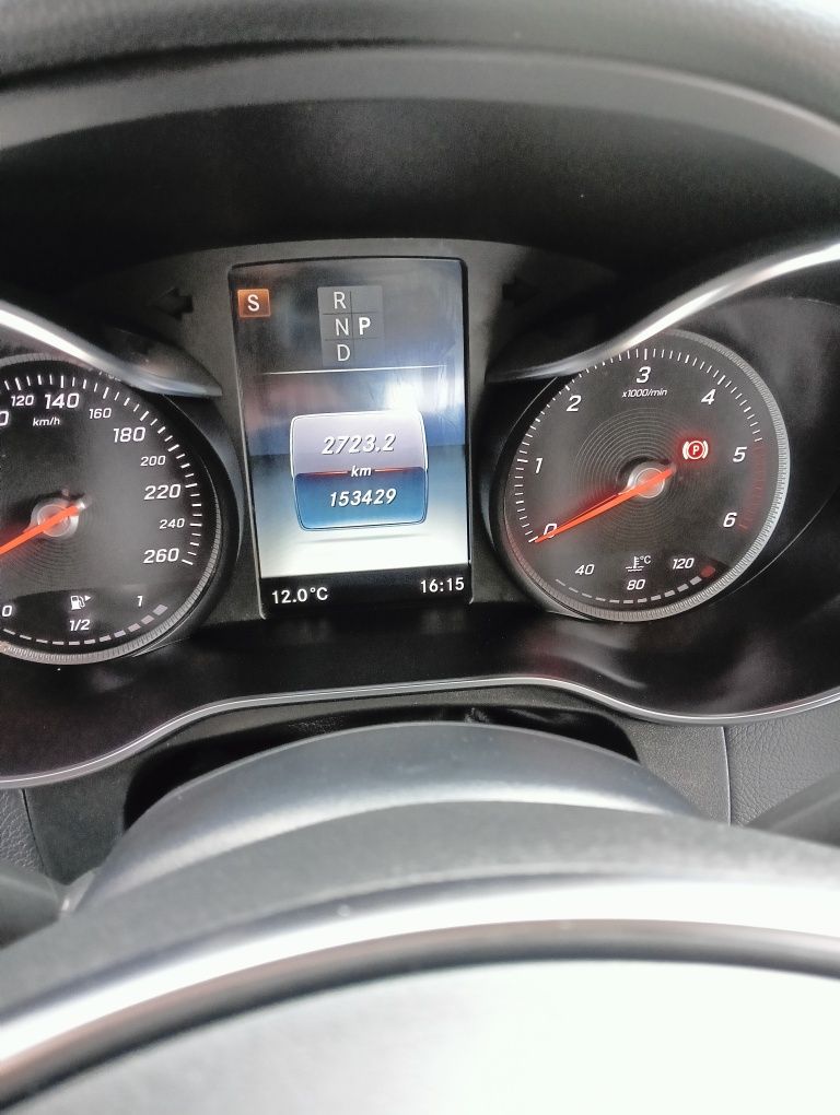 Mercedes-Benz GLC 220d 4MATIC