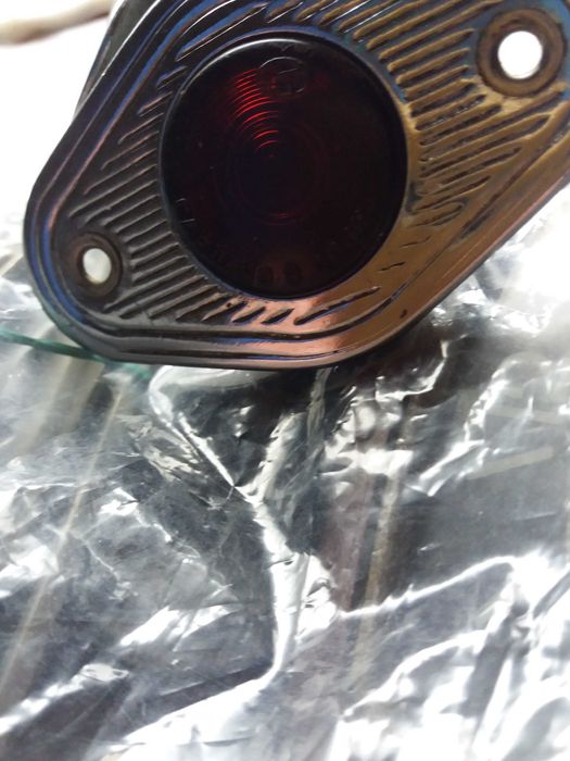 ВАЗ  2103-06.Оригинальные стопы в двери.