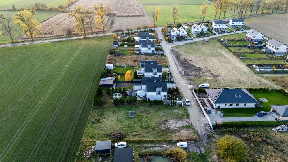 działka budowlana 987m2 z pozwoleniem na budowę