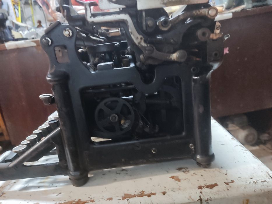 Печатна машина UNDERWOOD