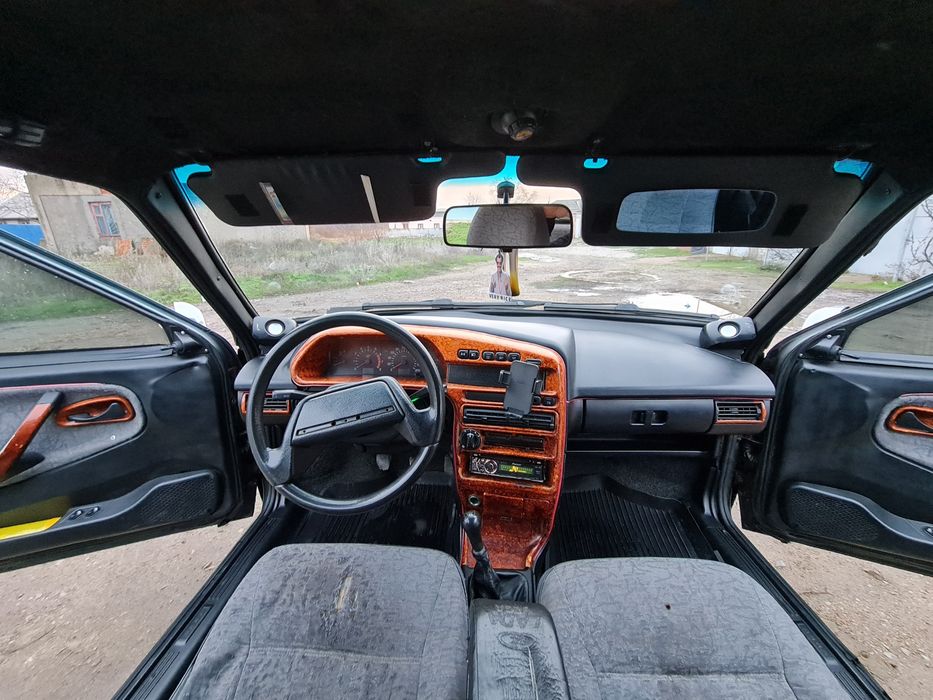 Продаю авто ваз 2114