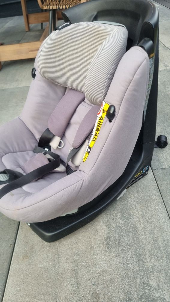 Fotelik samochodowy dla dzieci Maxi Cosi AxissFix,