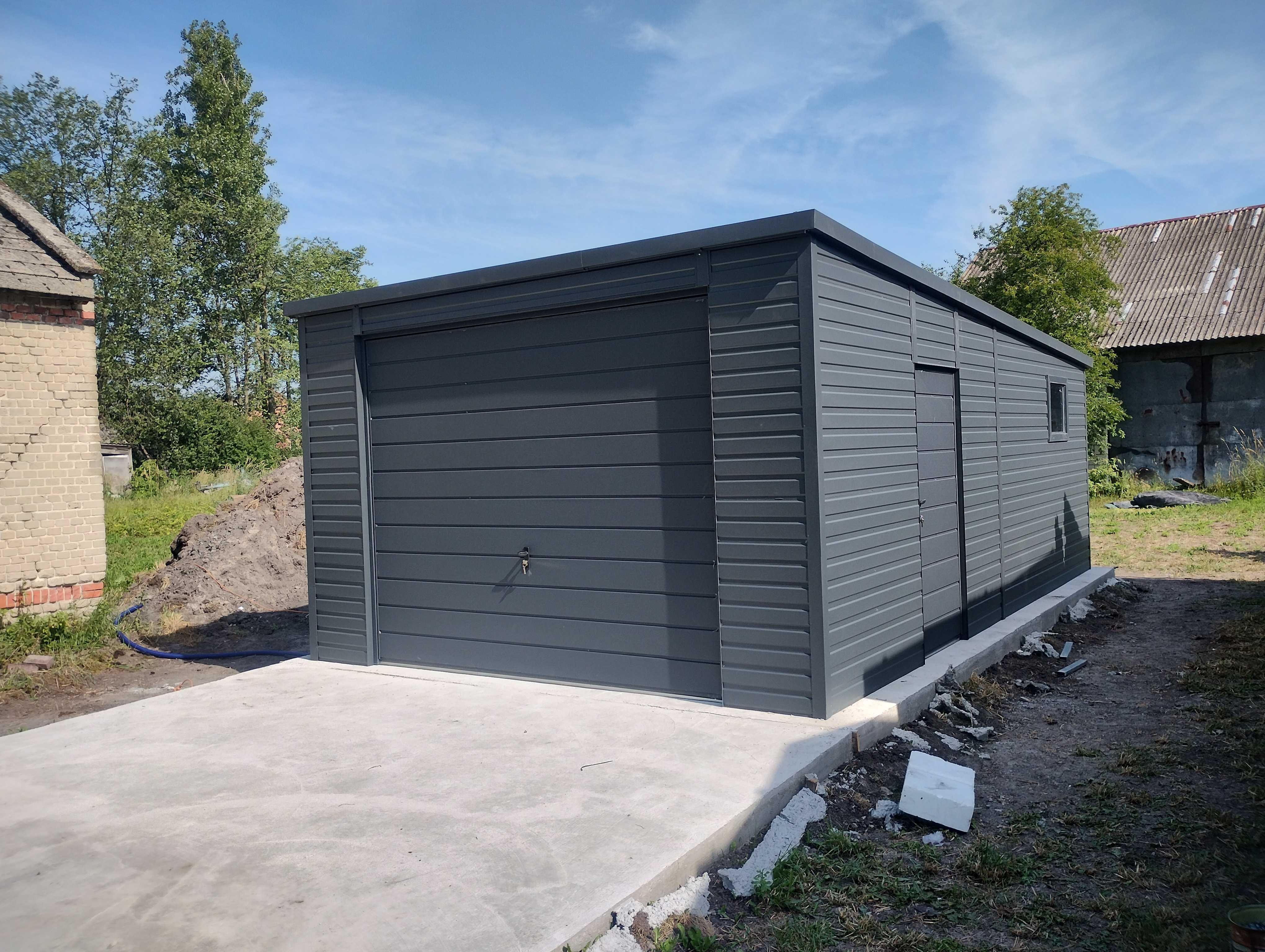 Garaż ocieplany. 35m2. Płyta warstwowa 4cm.Profil zamknięty. Producent
