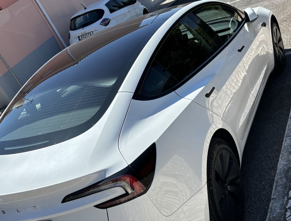Tesla model 3 - 2024 - c/ IVA discriminado