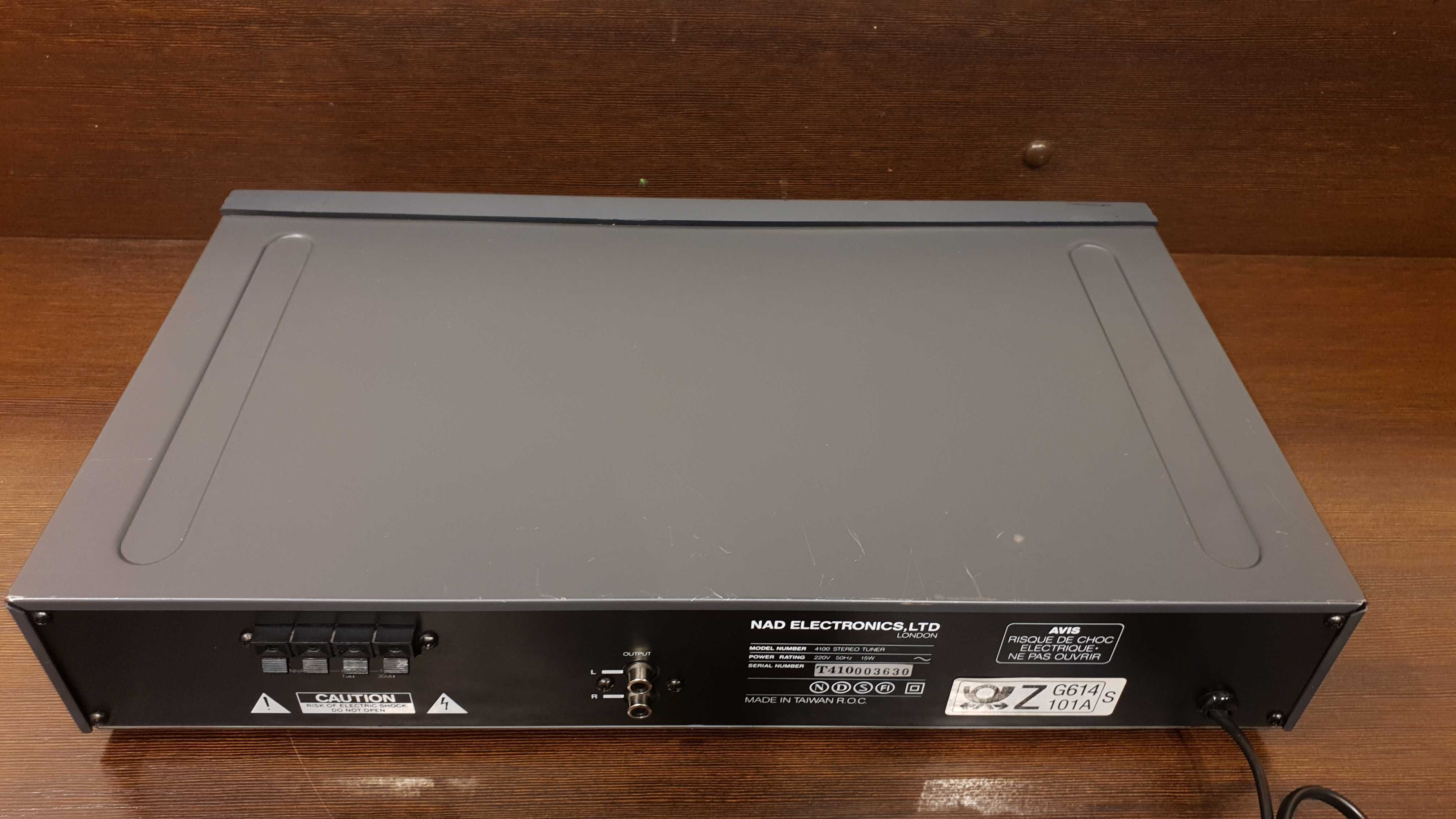 NAD 4100 Monitor Series Tuner cyfrowy