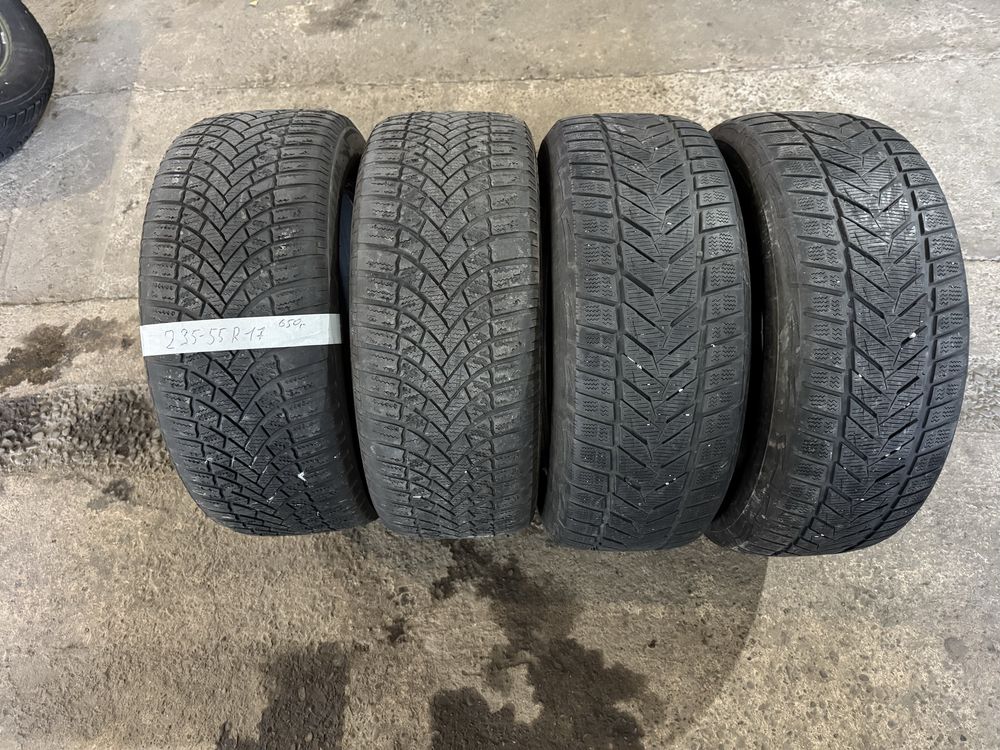 Шини BRIDGESTONE 235/55R17 Резина Колеса два 4.3mm Два 2.8mm 2018р