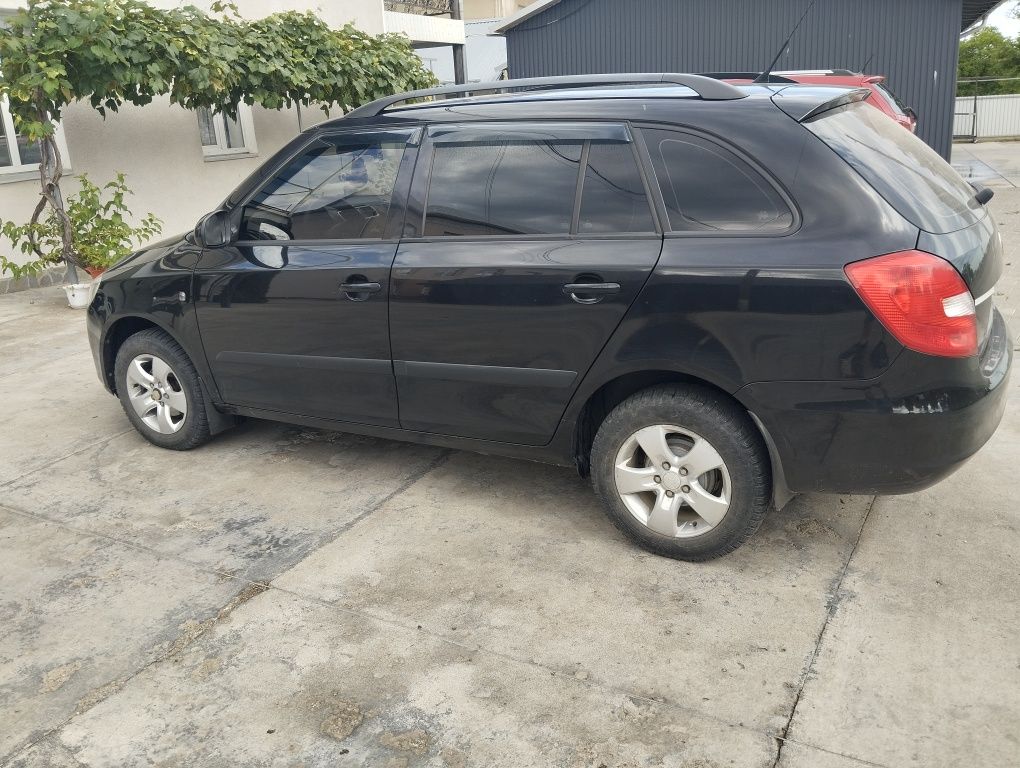 Продається Skoda Fabia 1.4 бензин