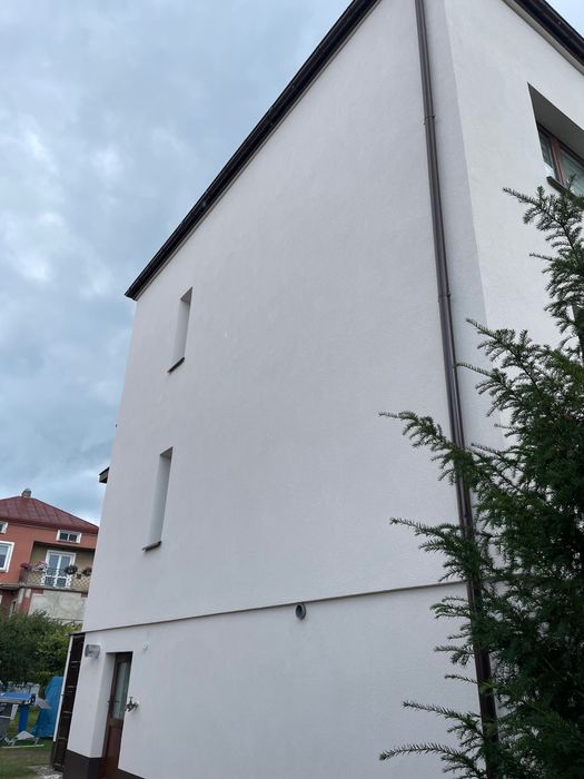 elewacje obróbki blacharskie krycie dachów mycie elewacji podbitki