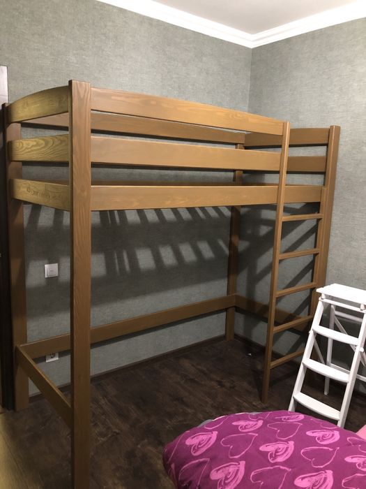 Ліжко горище, двоповерхове ліжко