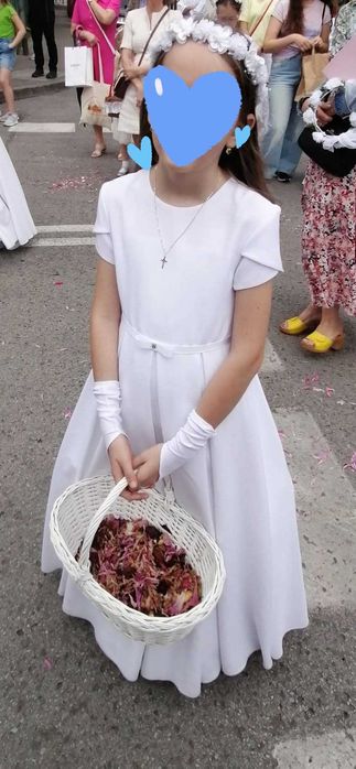 Sukienka Komunijna Emmi Mariage plus dodatki jak nowe