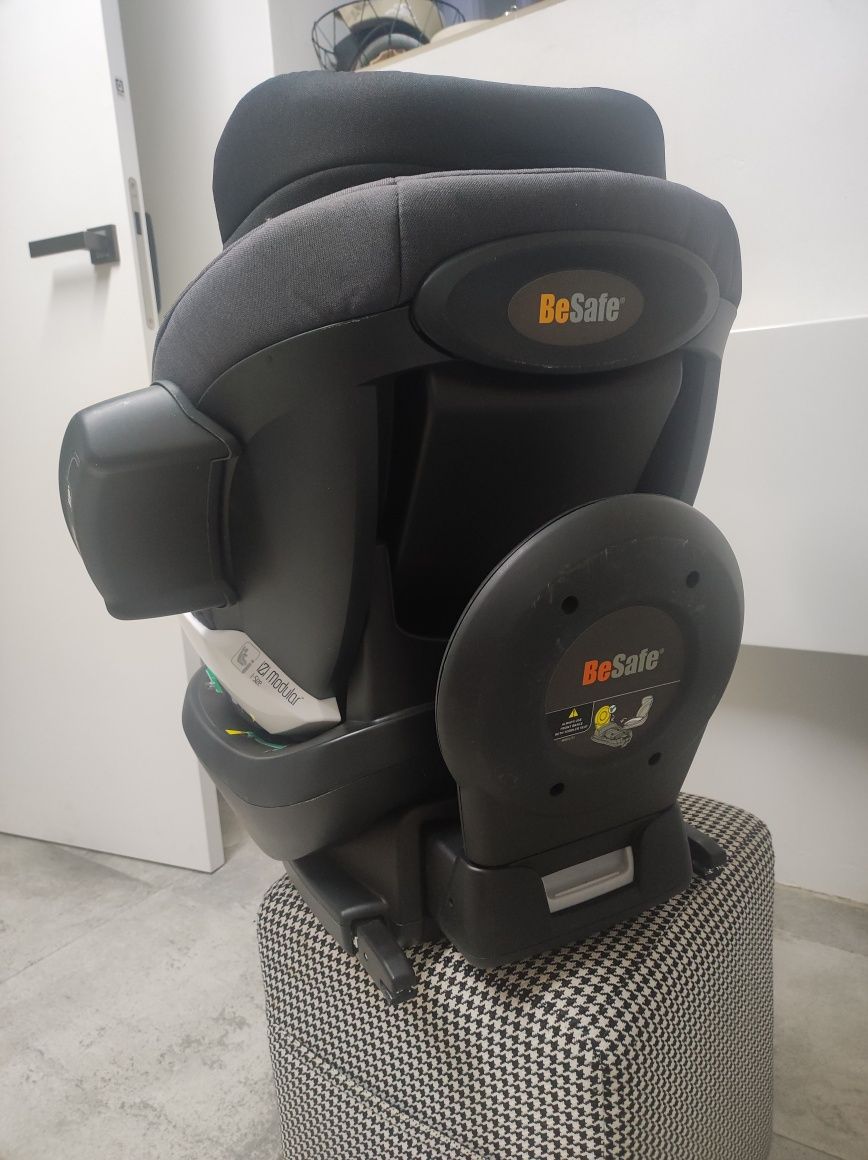 Fotelik z bazą ISOFIX BeSafe iZi Modular i-Size