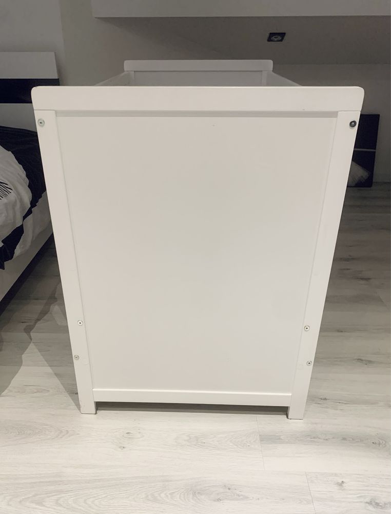 Łóżeczko Lilia z szufladą PIĘTRUS 120x60 + materac