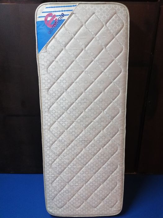 Colchão ortopédico 70 X 170 como novo