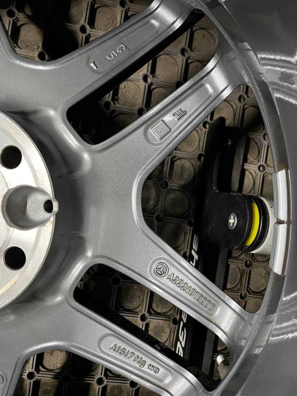 ДИСКИ БУ оригінальні MERCEDES AMG R19 8.5J 5X112 ET38 МЕРСЕДЕС