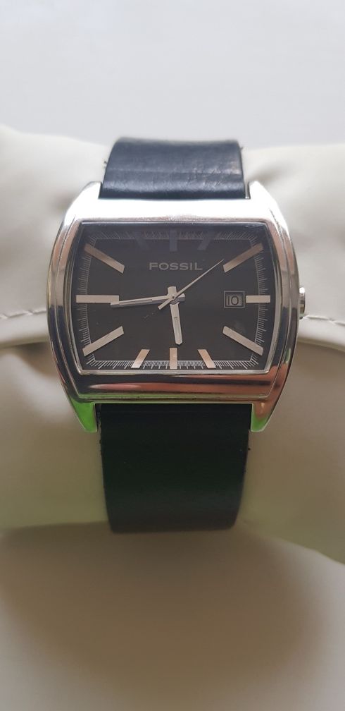 Жіночий годинник Fossil JR-8171