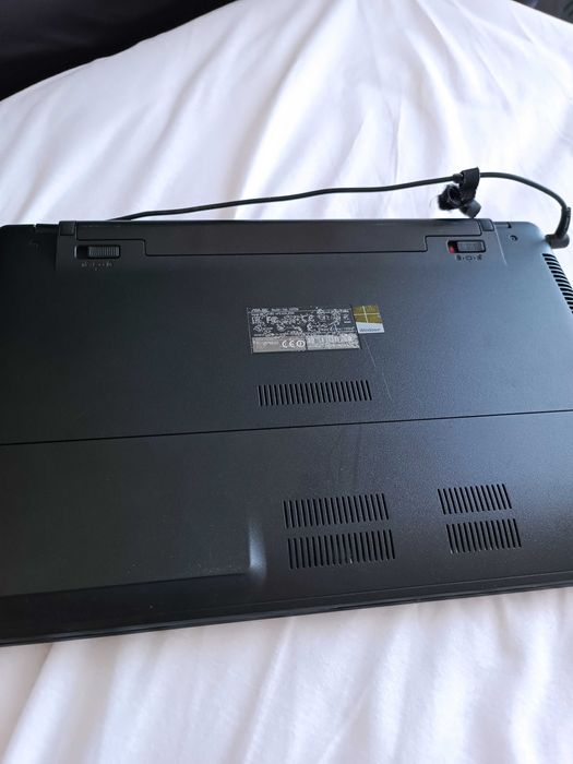 Portatil Asus x552m