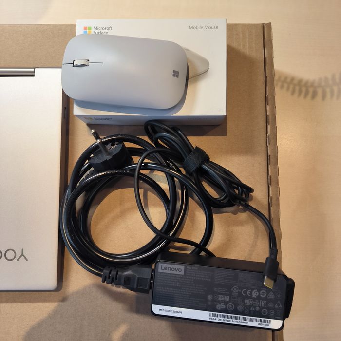 Lenovo Yoga C740 14" 2w1 ultra book jak nowy  (ekran dotykowy)