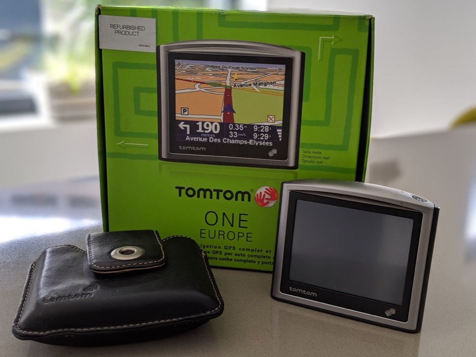 GPS TomTom One Europe na caixa original com bolsa em couro