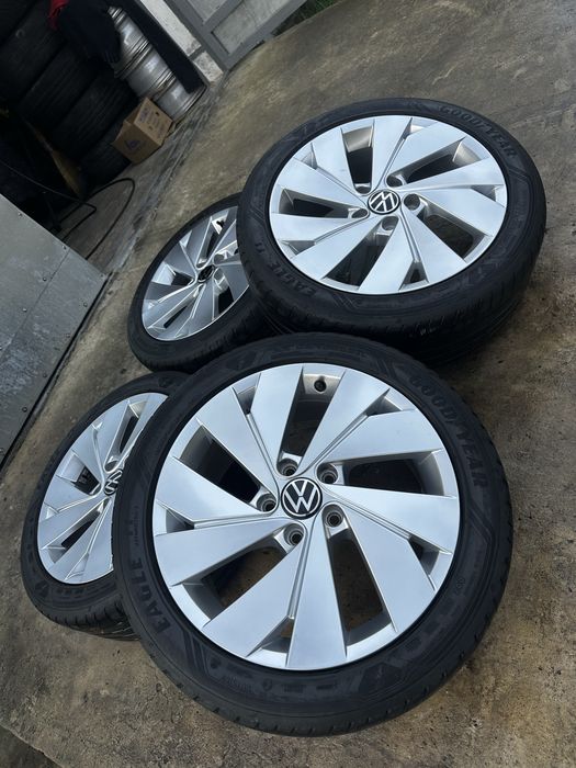 Диски R17 5/112 Volkswagen Golf 5 6 7 8 Passat 6 7 8 CC Audi Skoda