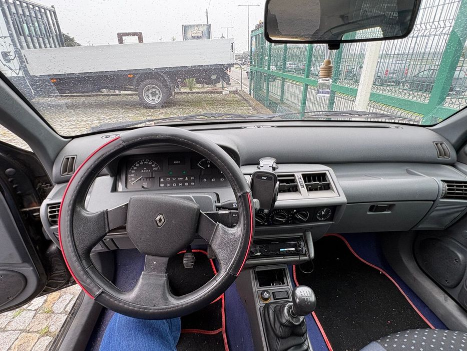 Renault clio 1.2 1995