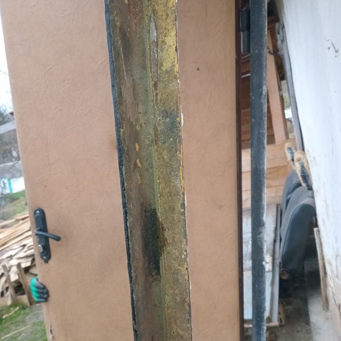 Дверь металлическая входная 3000грн.