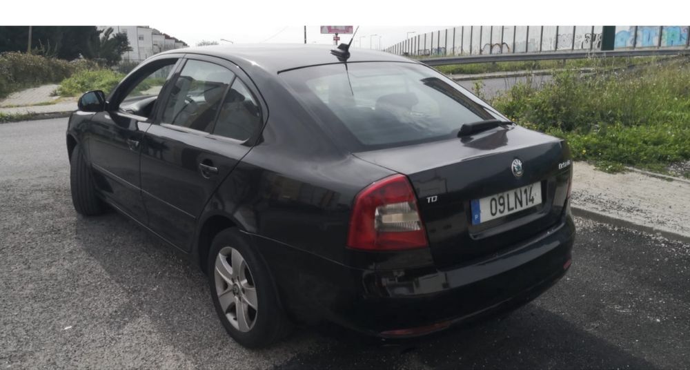 Skoda octavia 1.6 2011