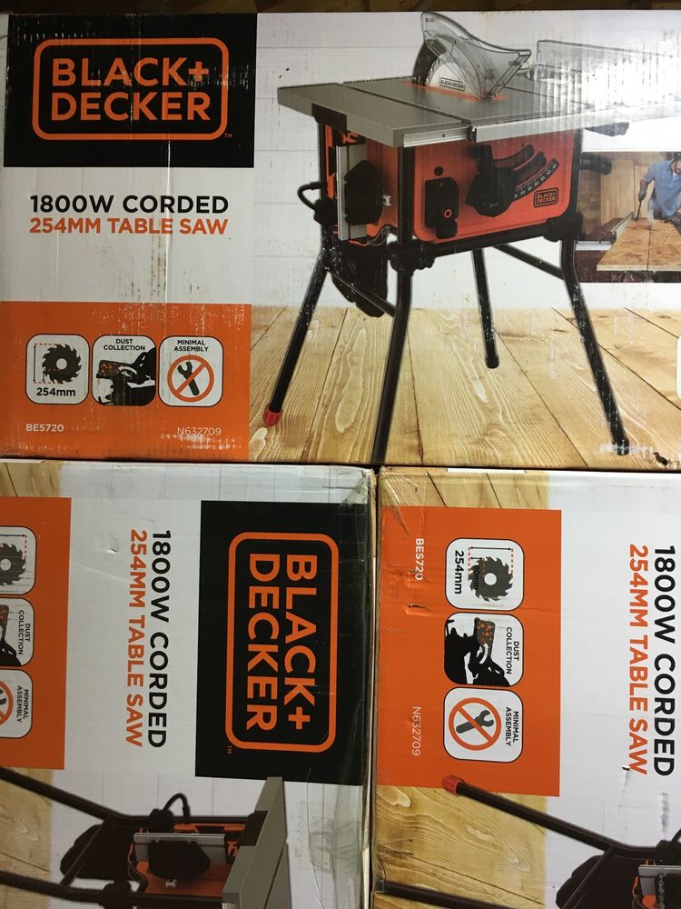 Циркулярна пила BLACK+DECKER BES720