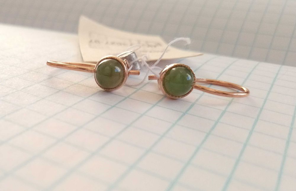 Нові вінтажні сережки з натуральним нефритом.  Срібло позолочене - 925