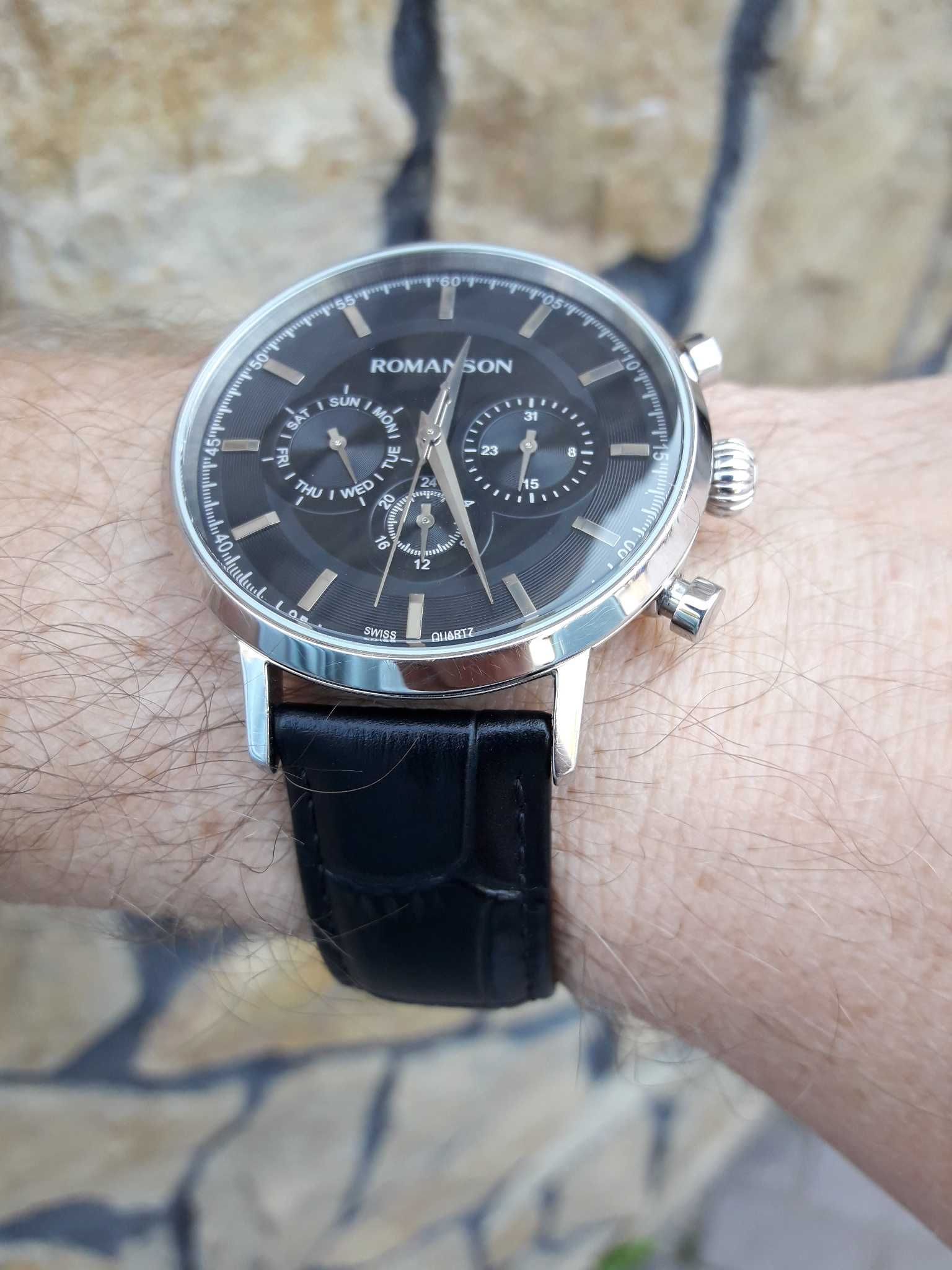 Часи Romanson TL4262 чоловічі кварцеві.