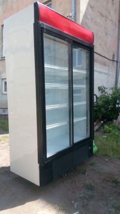 Холодильна вітрина.шафа вітрини холодильні витрина холодильная шкаф