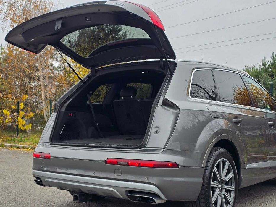 Продам  Audi Q7 2016. Можна в розстрочку, під викуп.