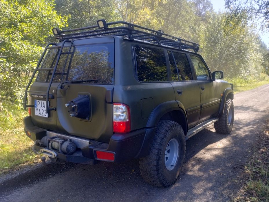 Nissan Patrol y61 2.8 TD 4x4