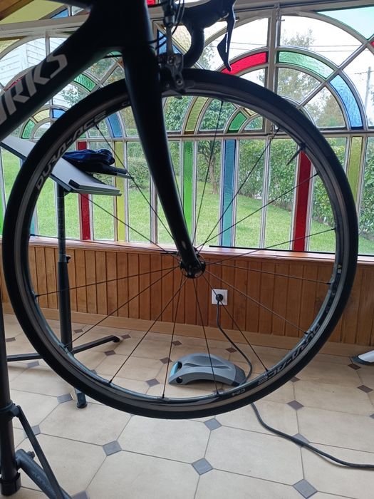 Conjunto de rodas Dura Ace C35 e C24