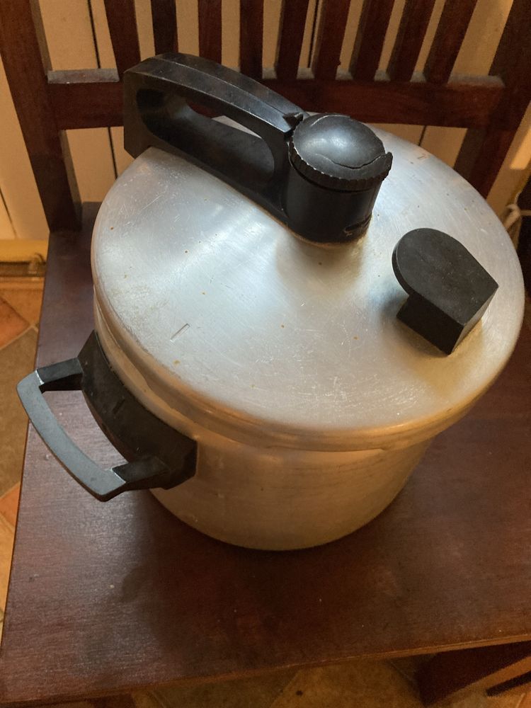 Szybkowar, sokownik z PRL, 6l
